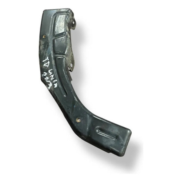 Suporte Parachoque Traseiro Direita Fiat Linea 2008 /2013