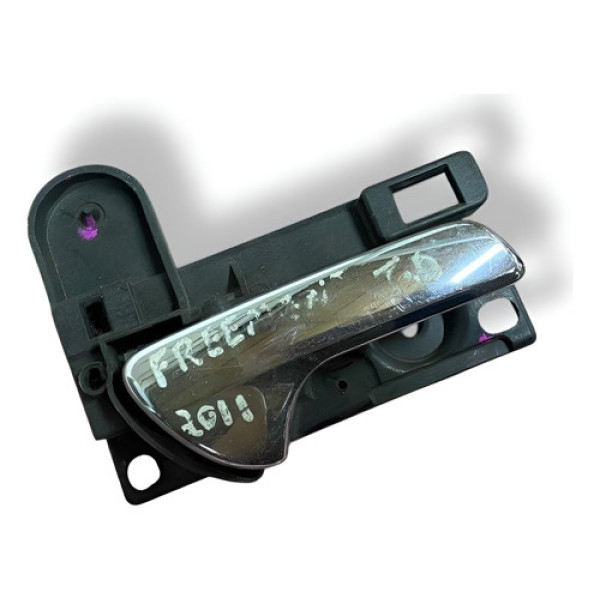 Maçaneta Interna Traseira Direita Fiat Freemont 2011 Traseira