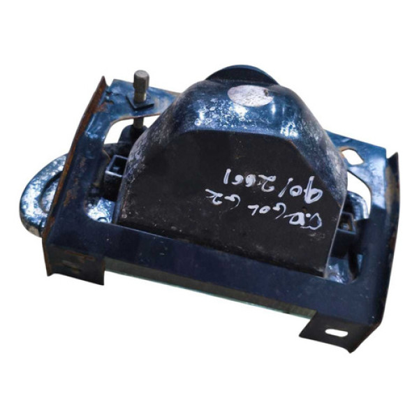 Farol Milha Dianteira Direita Volkswagen Gol 2000 2001 2002  Água