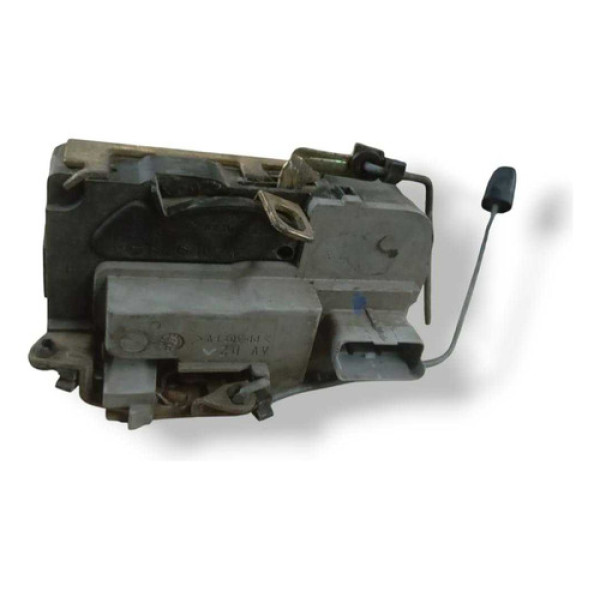 Fechadura Dianteira Direita Peugeot 206 1.4 2008 Pp30fv