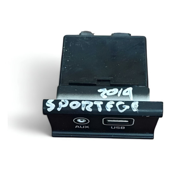 Entrada Usb E Aux Kia Sportage 2019 96120c5100 Original Preto
