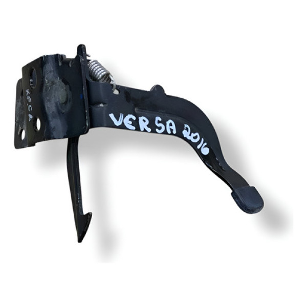 Trava Capô Nissan Versa 1.6 2016 2017 A 2018