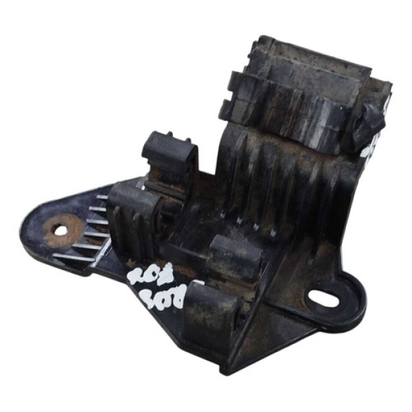 Suporte Mangueira Ar Volkswagen Crossfox 1.6  2011 6q0820771