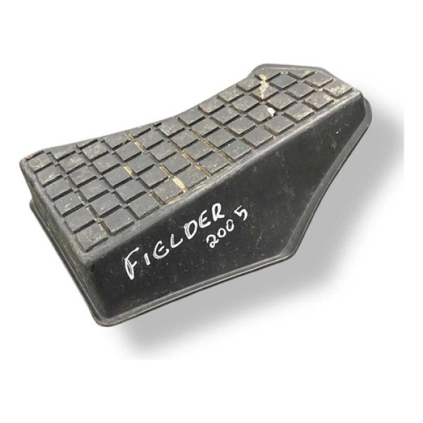 Moldura Apoio Pé Toyota Fielder 2004 2005 2006 5819212070 Preto