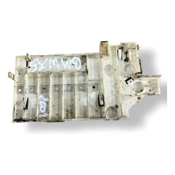 Suporte Módulo Central Bateria Polo Positivo Bmw X5 8387543