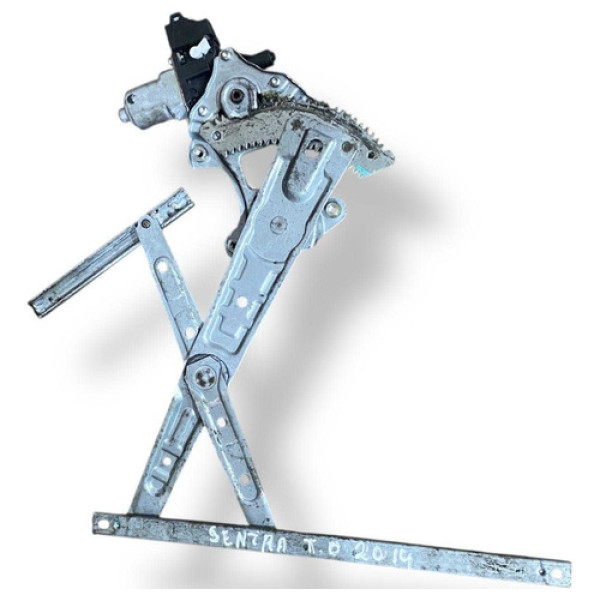 Máquina De Vidro Traseira Direita Nissan Sentra 2014 827303t