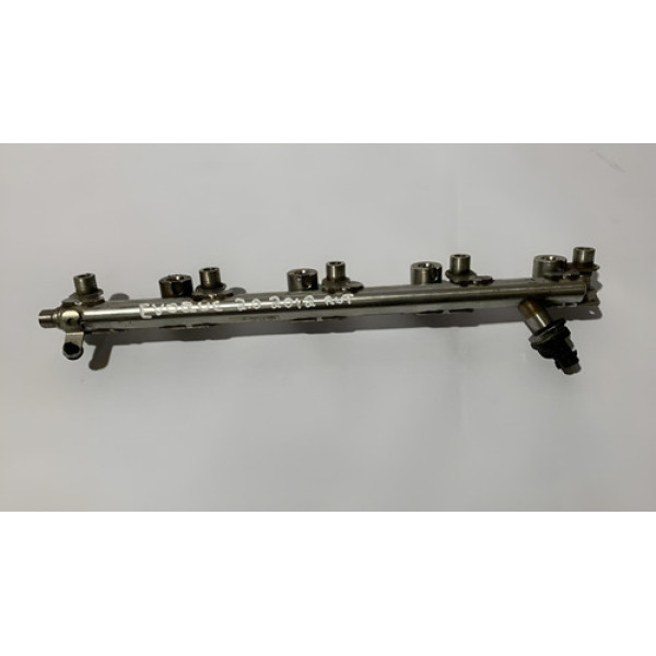 Flauta Bico Injetor Combústivel Evoque 2.0 Aut. Cj5e-9f797-b