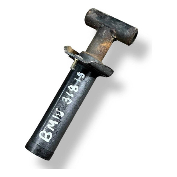 Suporte Parachoque Traseiro Direito Bmw 318i 1997 1998    