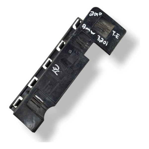 Suporte Guia Parachoque Tras Esquerdo Bmw 320i 51777202661