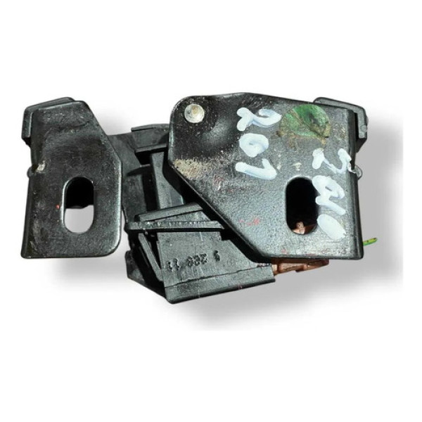 Batente Tampa Traseira Peugeot 207 2010 2011 2012 2013 2014 Vermelho