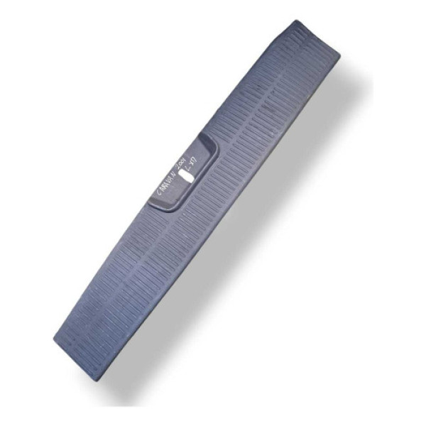 Soleira Central Porta Malas Grand Caravan 2005 04754927 Preto