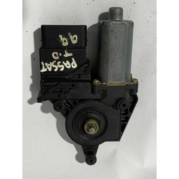 Motor Vidro Eletrico Traseiro Direito Passat 1999 0130821696