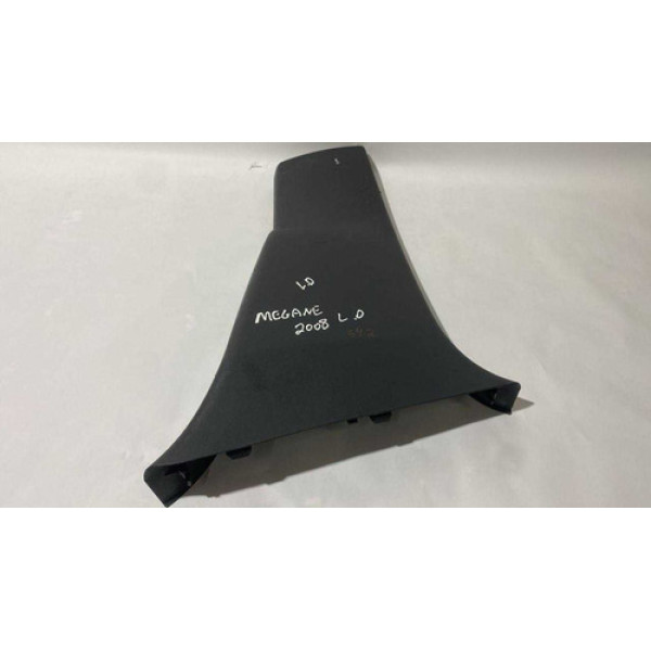 Moldura Interna Coluna Direita Megane Gt Dyn 2008 8200484155