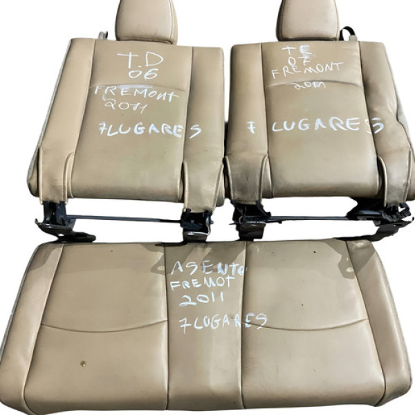 Banco Tras Direito Fiat Freemont 7 Lugares Freemont 2011 1