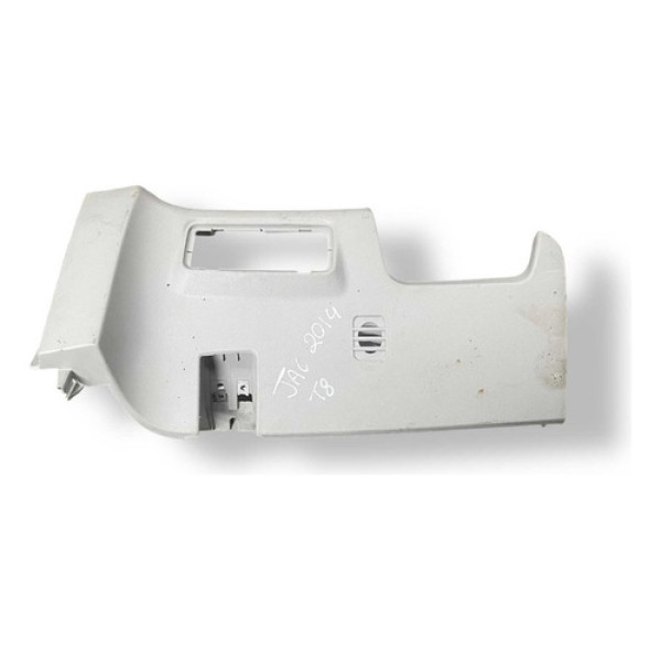Moldura Inferior Esquerdo Volante Jac  T8 2014 84717v7050 - Esquerdo - Prateado