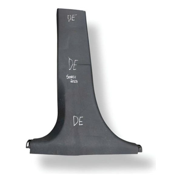 Moldura Inferior Esquerda Painel Sonic 2013 2014  95047237