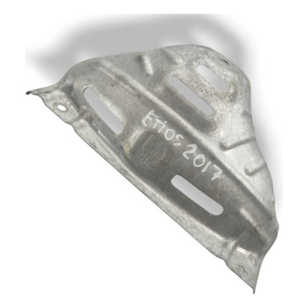 Defletor Calor Coletor Escape Toyota  Etios 1.5 2014 A 2017