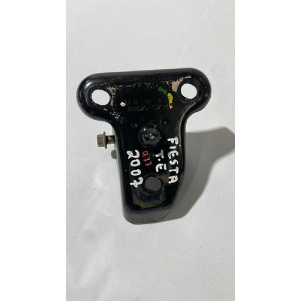 Suporte Eixo Suspenção Tras Esquerdo Fiesta 03/14 2s655k989