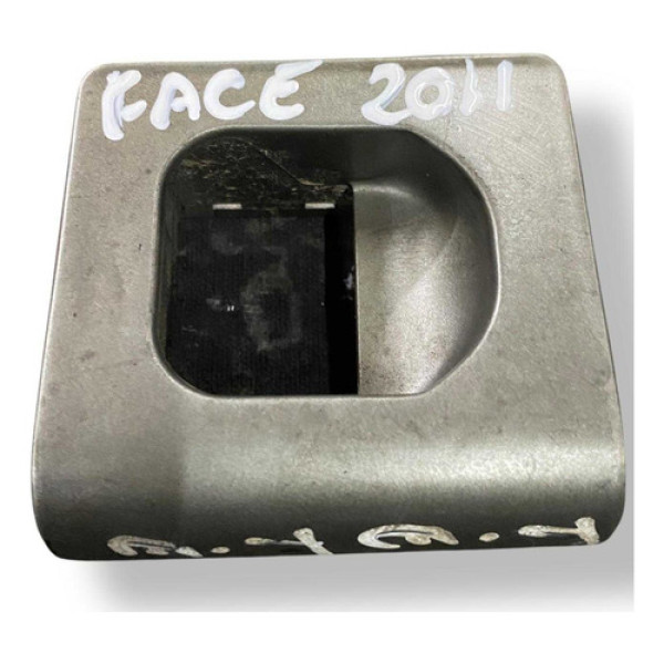 Moldura Botão Vidro Traseiro Esquerdo Face 2011 S126202429