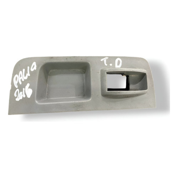 Moldura Botão Vidro Traseiro Direito Palio 2016 100197302