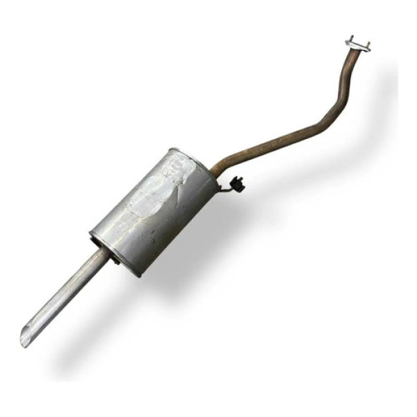 Escapamento Silencioso 1.6  Nissan Versa 2019 Detalhe