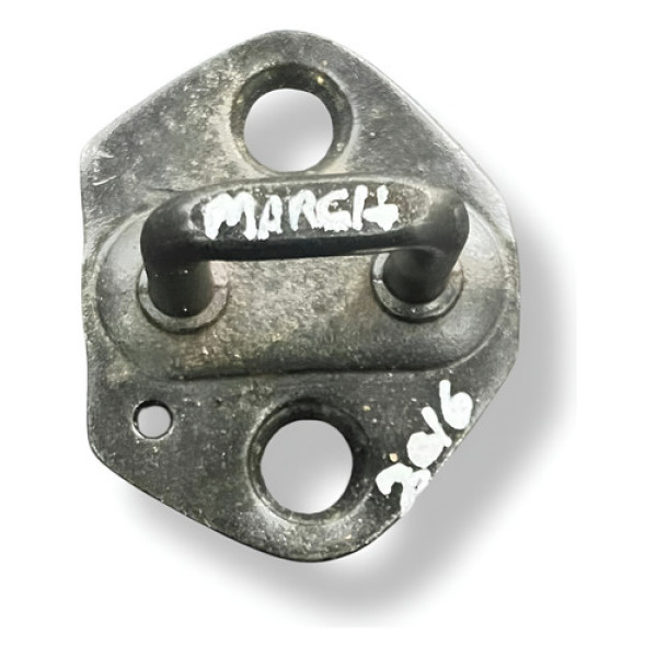 Batente Da Tampa Traseira Nissan March 1.6 2015 2016 A 2017