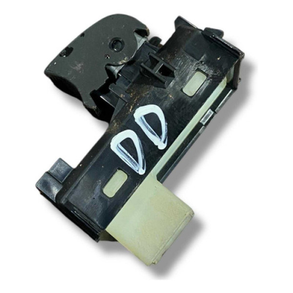 Botão Vidro Lado Direito Toyota Yaris 2019/2024 3241y41