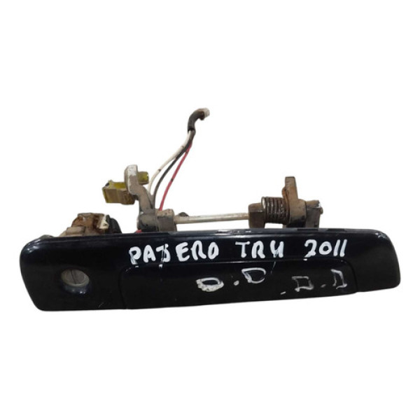 Maçaneta Externa Diant Direita Mitsubishi Pajero Tr4 2011 Preto Dianteira