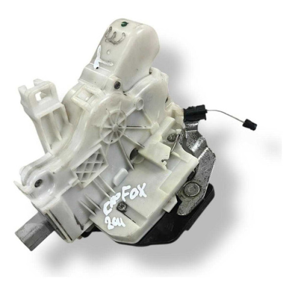 Fechadura Porta Traseira Esquerd Vw Crossfox 2011 5z4939013n