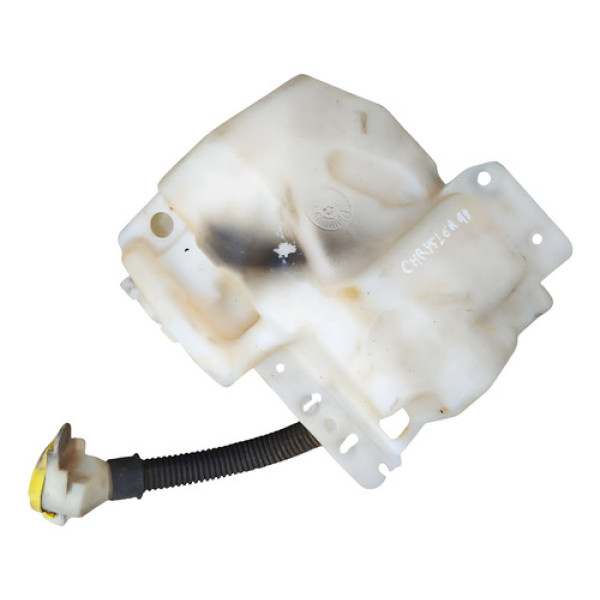 Reservatorio De Agua Limpador Partabrisa 1998 1999 04805001 Preto