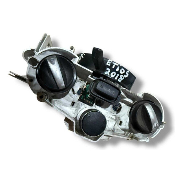 Comando Ar Condicionado Toyota Etios 2017/2018 A2c84833700