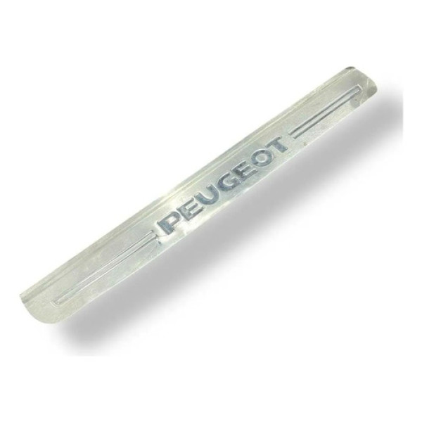 Soleira Porta Dianteira Direita Peugeot 307 2009 2010 A 2011 Prateado