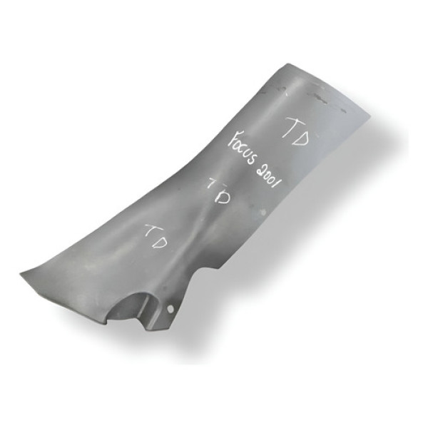 Acabamento Lateral Tras Direito Ford Focus 2001 98aba31016