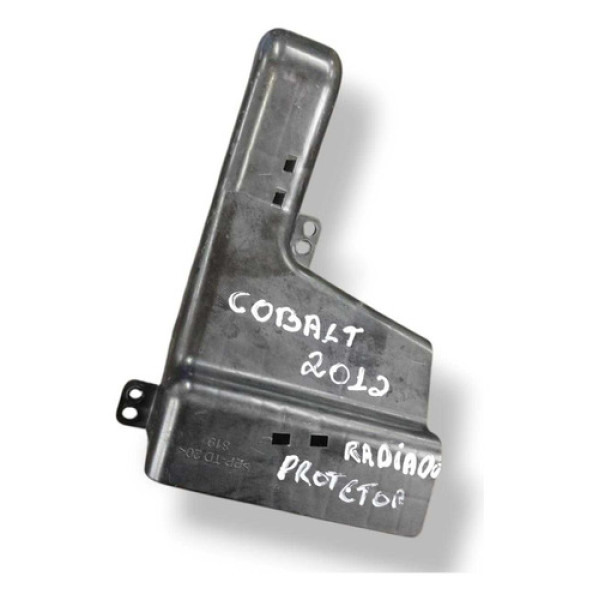 Protetor Tubulação Radiador Chevrolet Cobalt 2012 2013 2014 Preto
