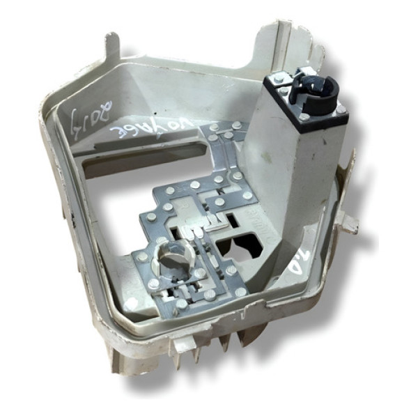 Circuito Lanterna Traseira Direita Volkswagen Voyage 2014 Direito/passageiro Cinza