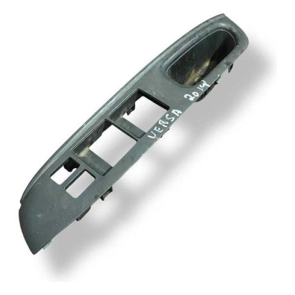 Moldura Botão Vidro Dianteiro Esquerdo Versa 2019 809619ke0a