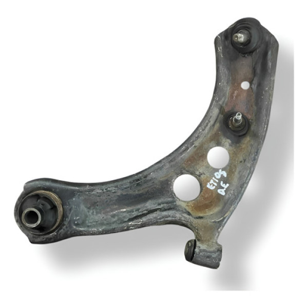 Bandeja Balança Dianteira Esquerda Toyota Etios 2015 2016 