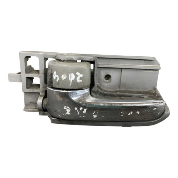 Maçaneta Interna Dianteira Esquerda Toyota Corolla 2001/2009 Dianteira