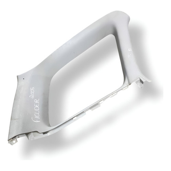 Acabamento Vidro Traseiro Direito Fielder 2005 6248002080