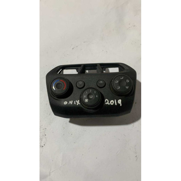  Painel Comando Ar Condicionado Onix 2019 52112728