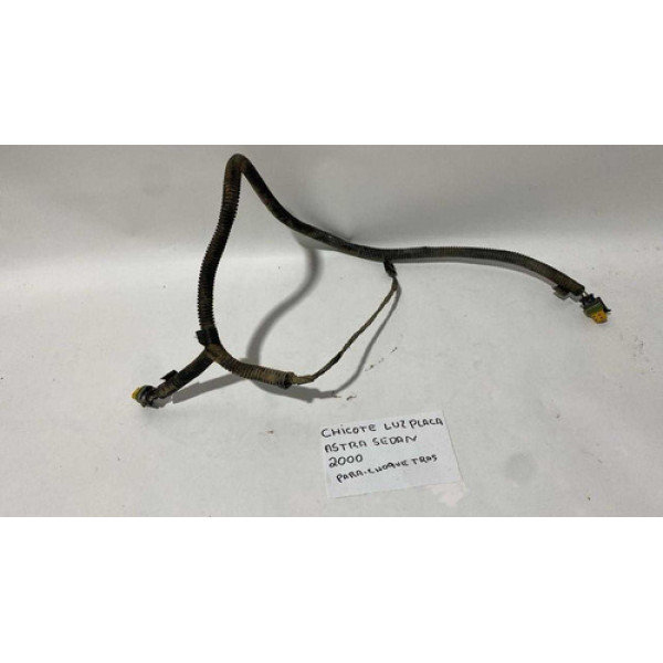 Chicote Lanterna Luz Placa Parachoque Gm Astra Gl 1.8 2000