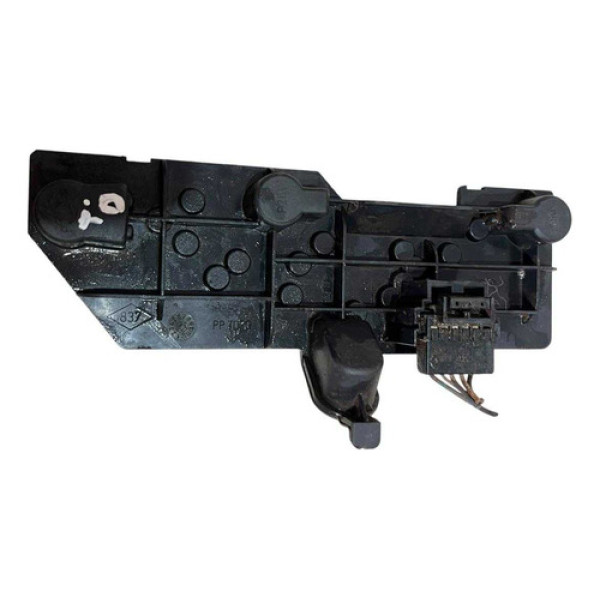 Circuito Lanterna Tras. Direita Clio Sedan 1999/2010 Pptd20