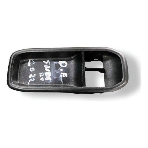 Moldura Botão Vidro Diant Esq Sandero 2021/2022 809619758r