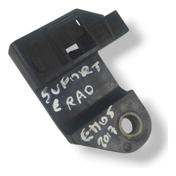 Suporte Do Radiador Superior  Toyota  Etios 1.5 2014 A 2017