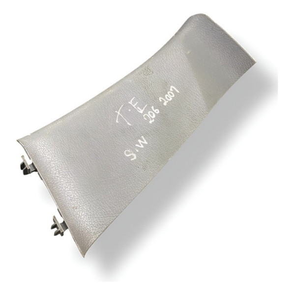 Acabamento Porta Malas Lado Esquerdo 206 Sw 2007 9641586077