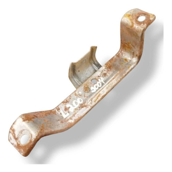 Suporte Forro Porta Traseira Direita Mitsubishi L200 2004