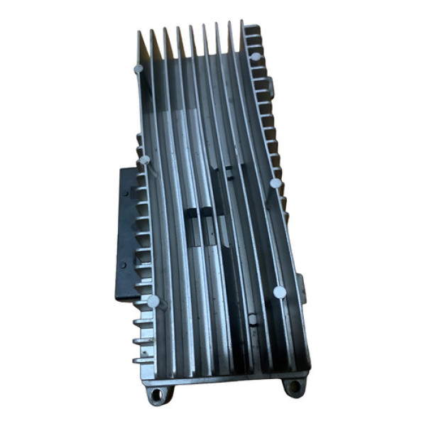 Módulo Do Som Audi A5 2.0 2011 Automático 8r0035223f  Prata