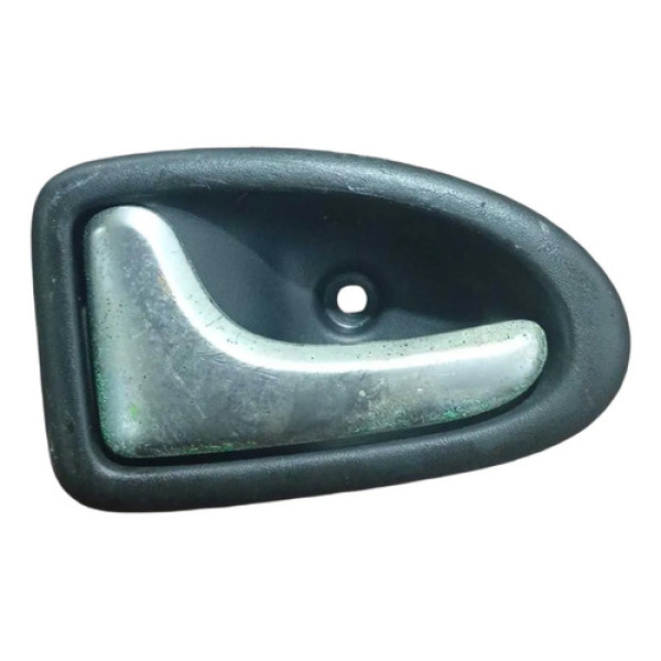 Maçaneta Interna Dianteira Esquerda Clio 2007 08 7700423887 Prateado Dianteira