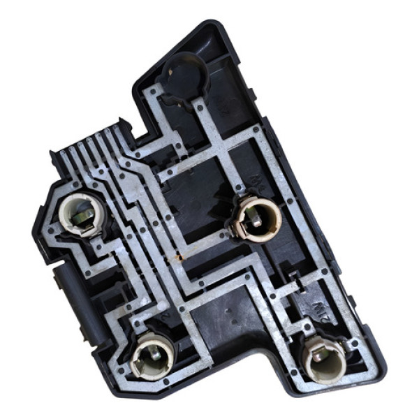 Circuito Lanterna Traseira Esquerda Pointer 1995 557945257 Esquerdo/motorista Preto