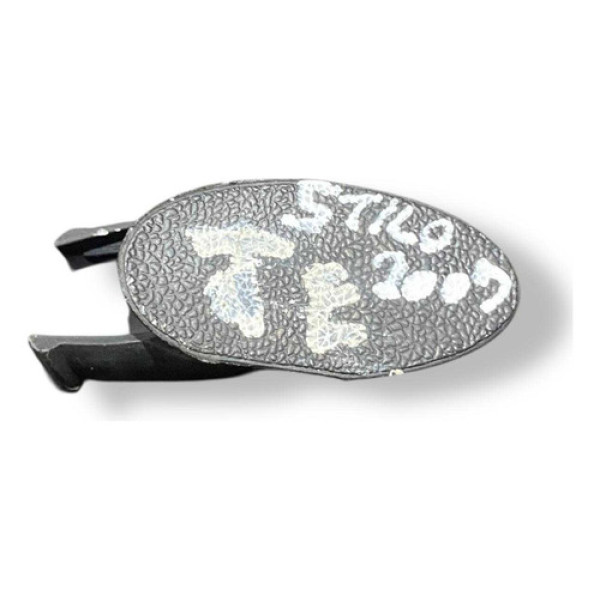 Tampa Parafuso Puxador Porta Traseira Esquerda Stilo 2007